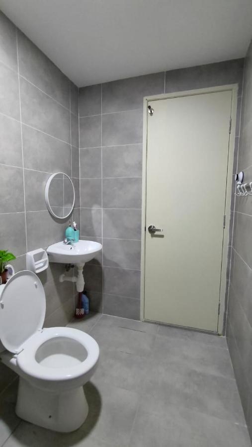 Theolive Family Suite @Klia By Honey Homestay Sepang Zewnętrze zdjęcie